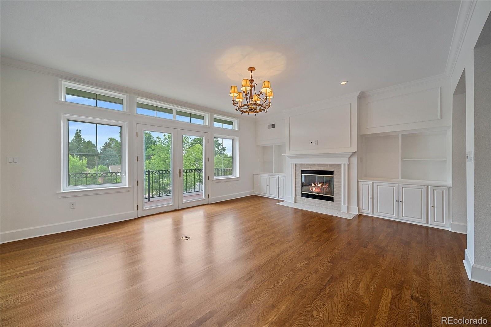 MLS Image #2 for 300  hudson street,denver, Colorado