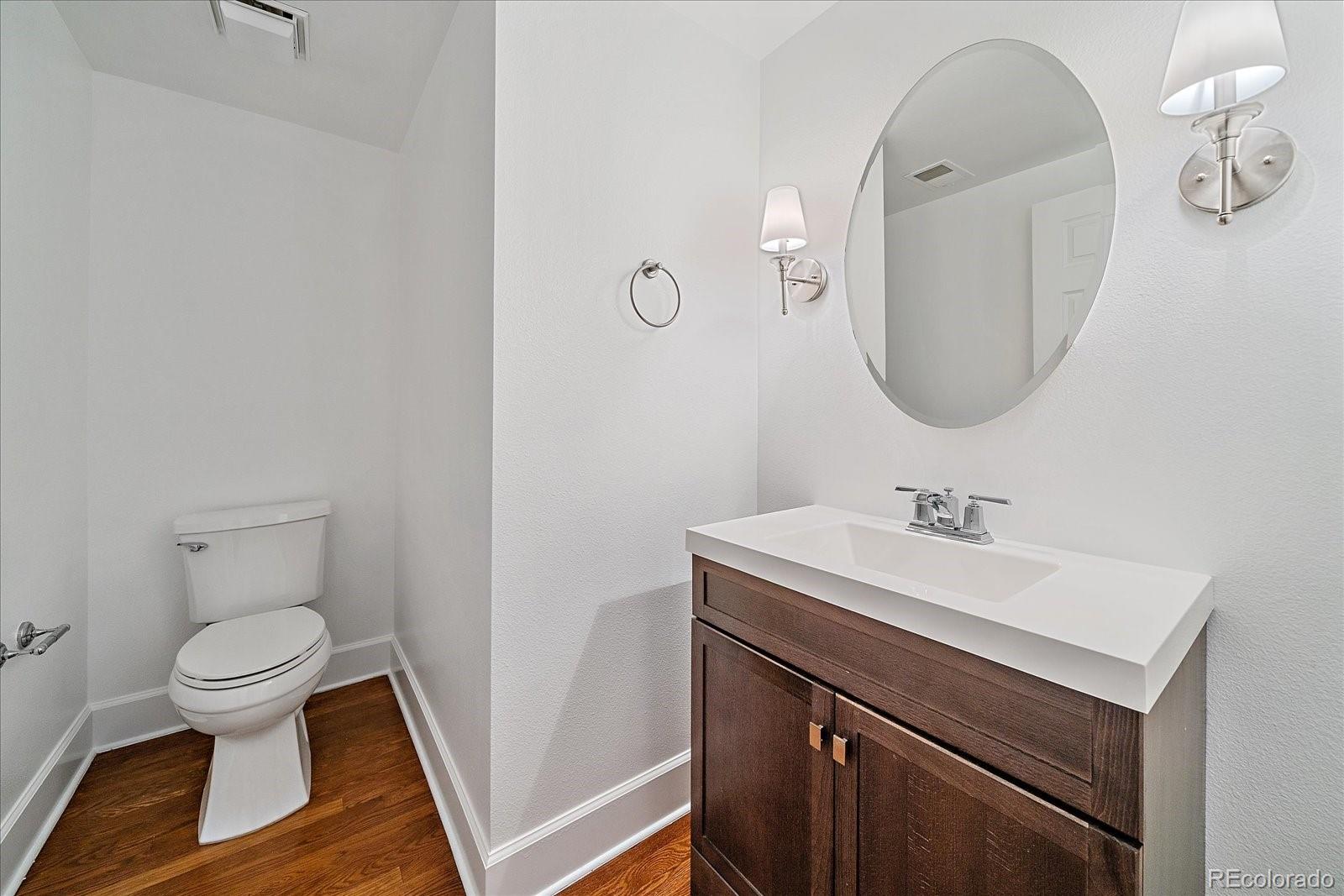 MLS Image #26 for 300  hudson street,denver, Colorado