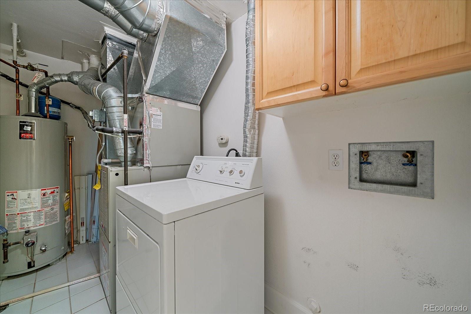 MLS Image #27 for 300  hudson street,denver, Colorado