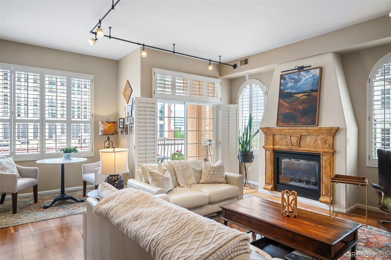 MLS Image #9 for 1140  cherokee street 401,denver, Colorado