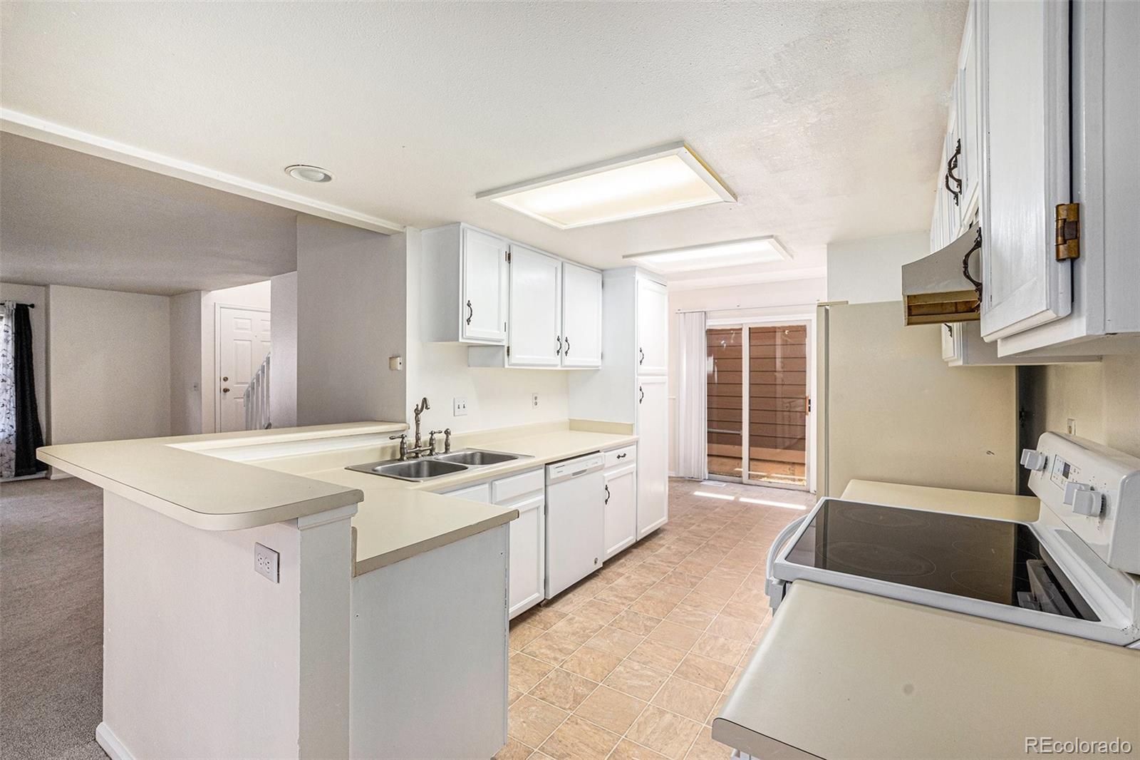 MLS Image #3 for 1756 s quintero way,aurora, Colorado