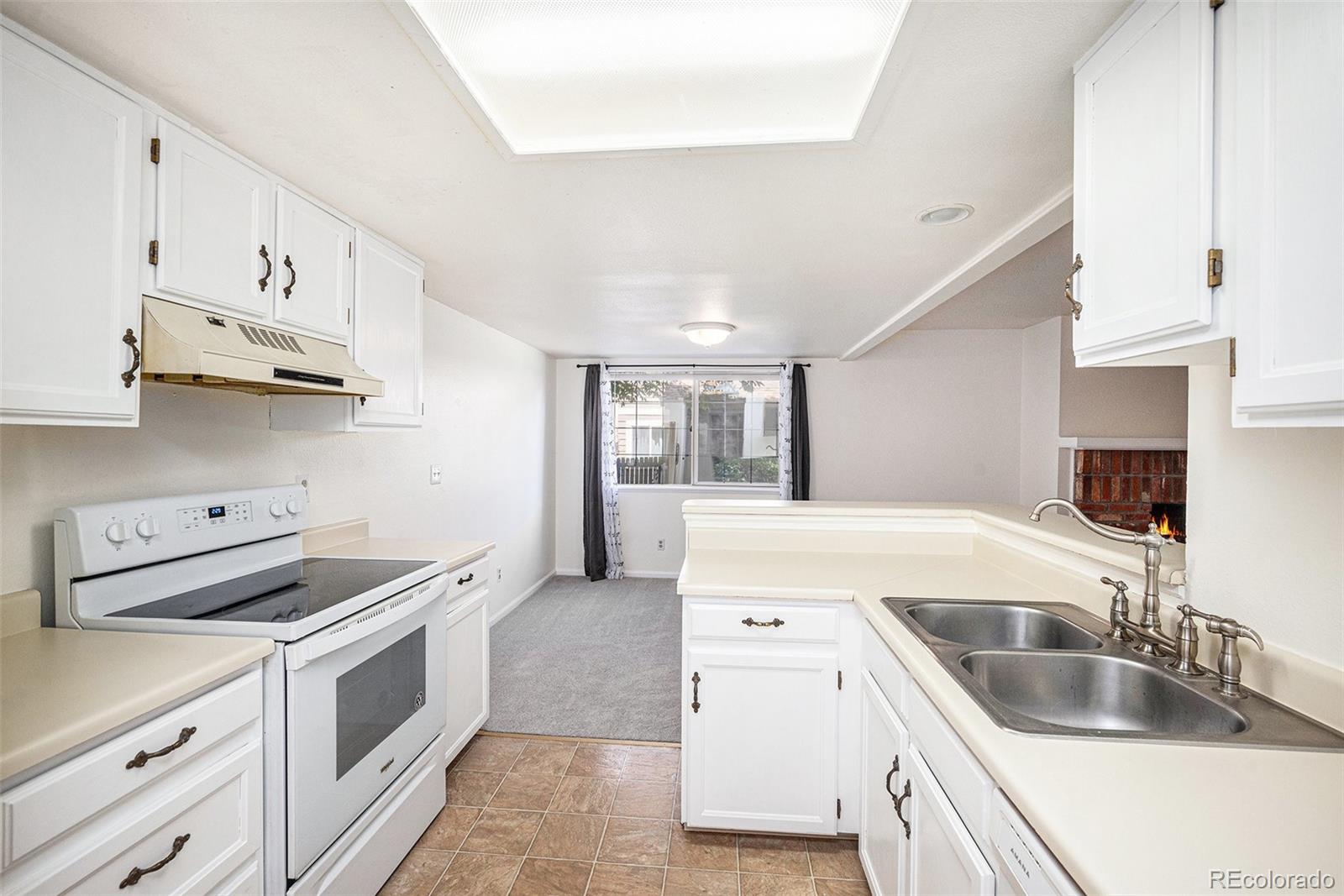 MLS Image #4 for 1756 s quintero way,aurora, Colorado