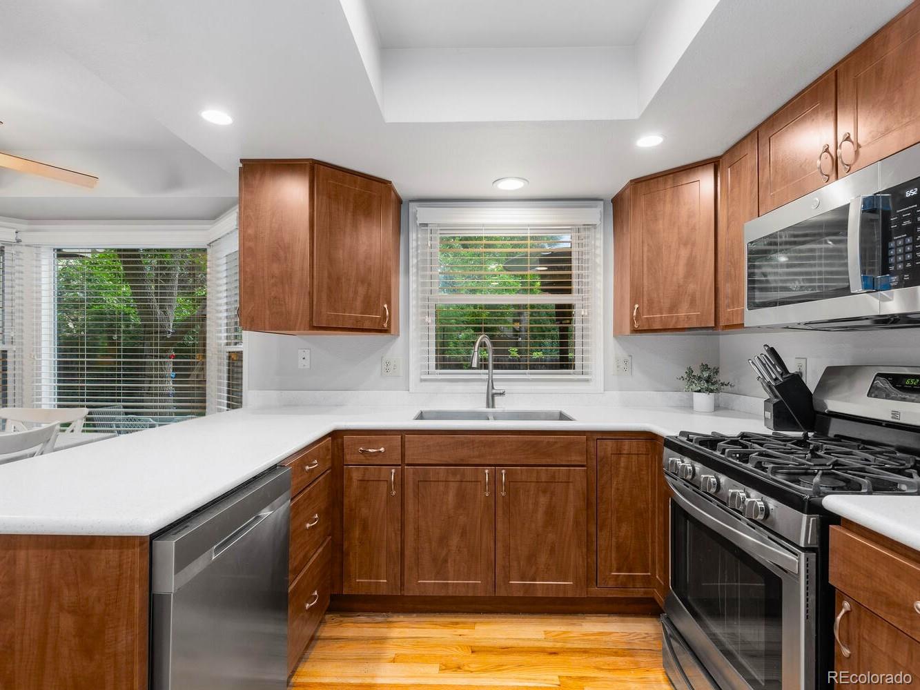 MLS Image #13 for 4841 s yukon street,denver, Colorado