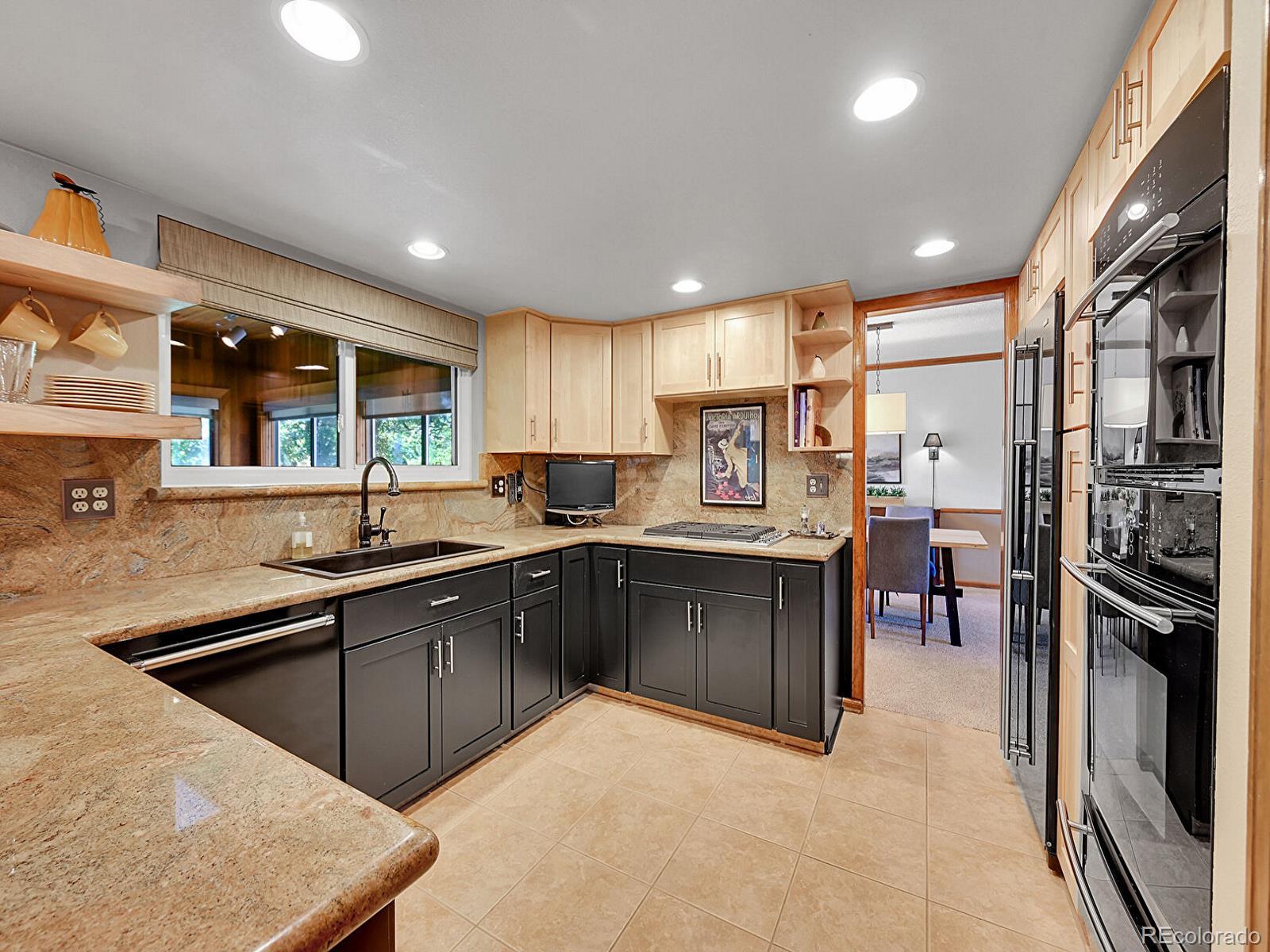 MLS Image #10 for 7335 s milwaukee way,centennial, Colorado