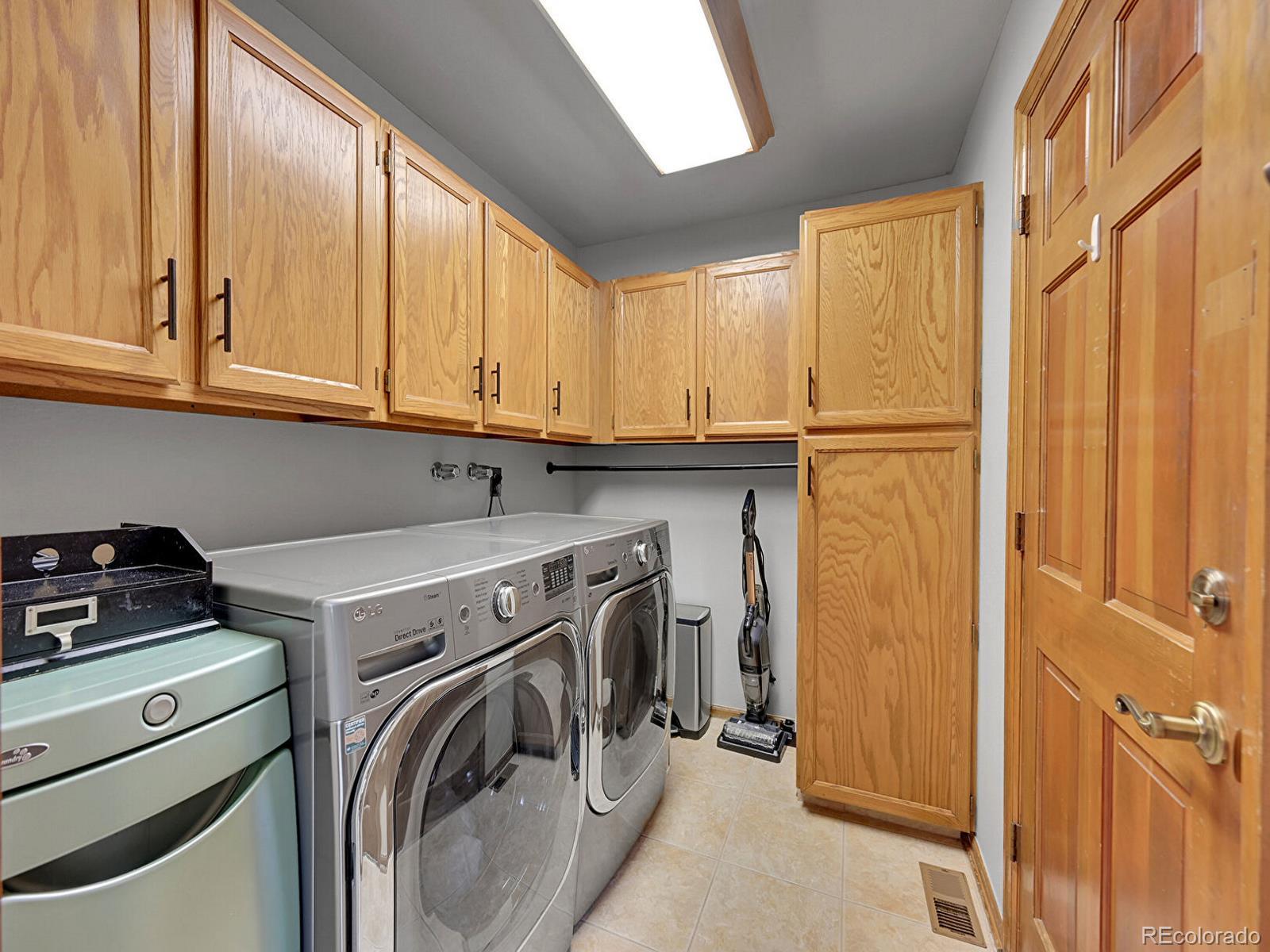 MLS Image #16 for 7335 s milwaukee way,centennial, Colorado