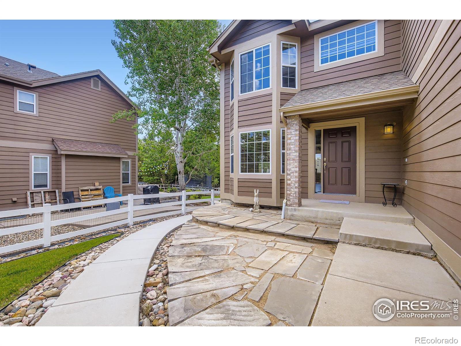 MLS Image #2 for 1427  curtiss court,fort collins, Colorado