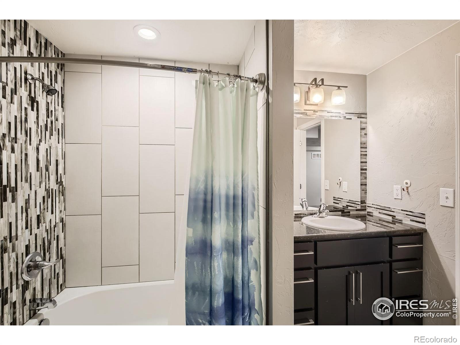 MLS Image #27 for 1427  curtiss court,fort collins, Colorado