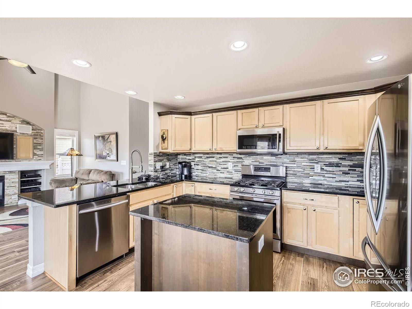 MLS Image #6 for 1427  curtiss court,fort collins, Colorado