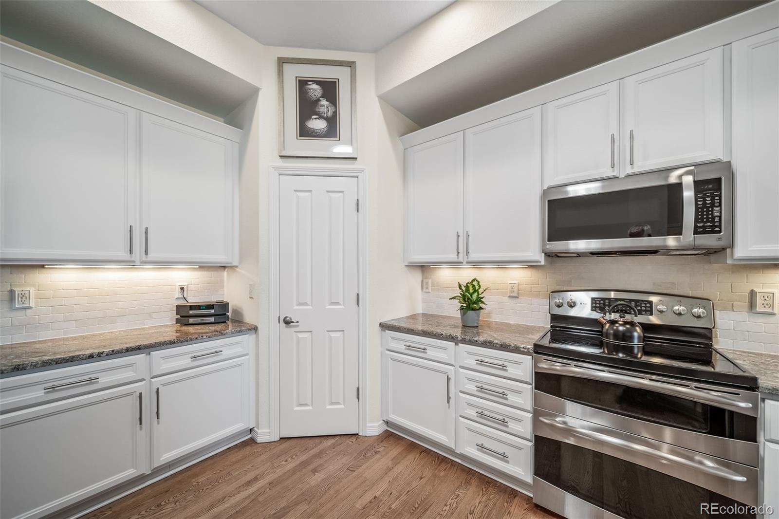 MLS Image #16 for 2774 w riverwalk circle,littleton, Colorado