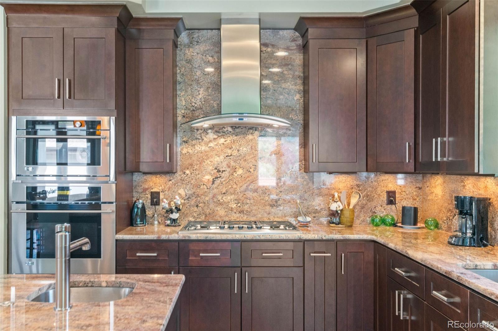 MLS Image #15 for 1344 s saint paul street,denver, Colorado