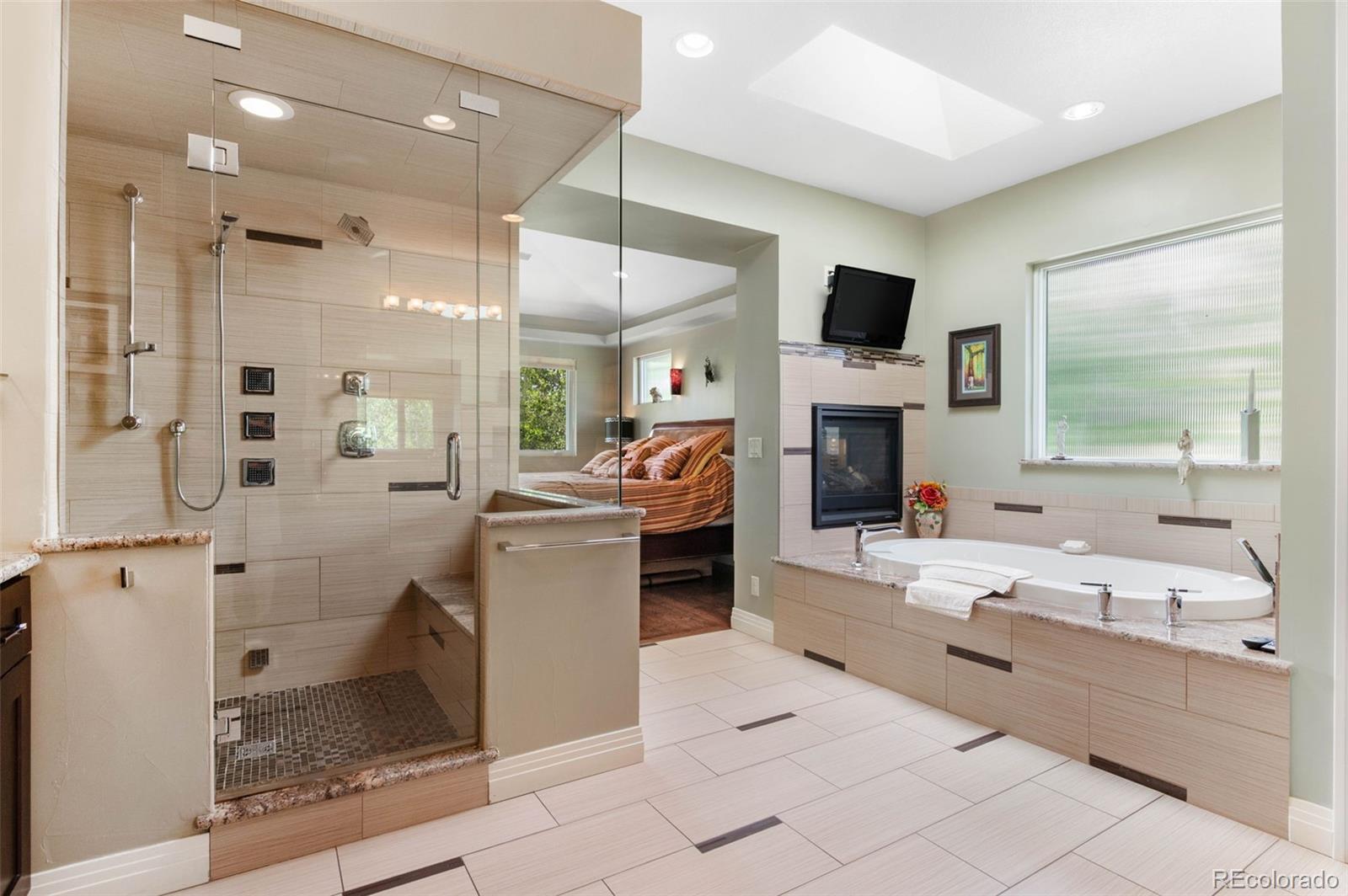 MLS Image #24 for 1344 s saint paul street,denver, Colorado