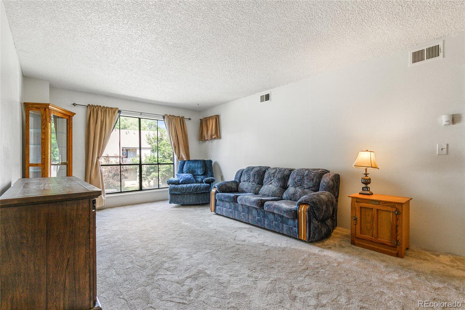 MLS Image #2 for 3550 s harlan street,denver, Colorado
