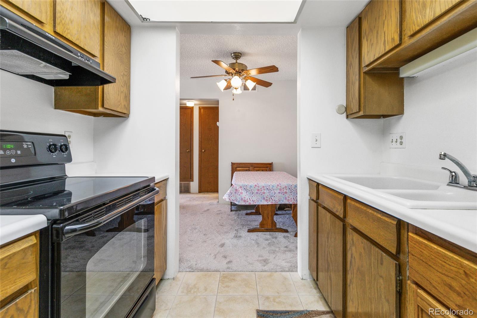 MLS Image #7 for 3550 s harlan street,denver, Colorado