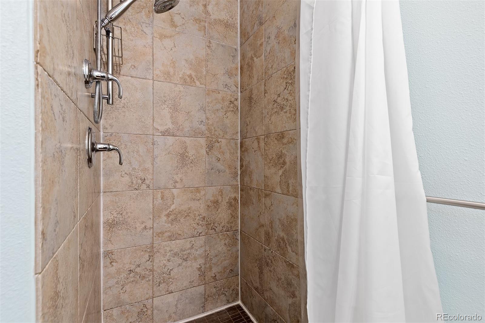 MLS Image #18 for 329 n chipmunk circle,silverthorne, Colorado