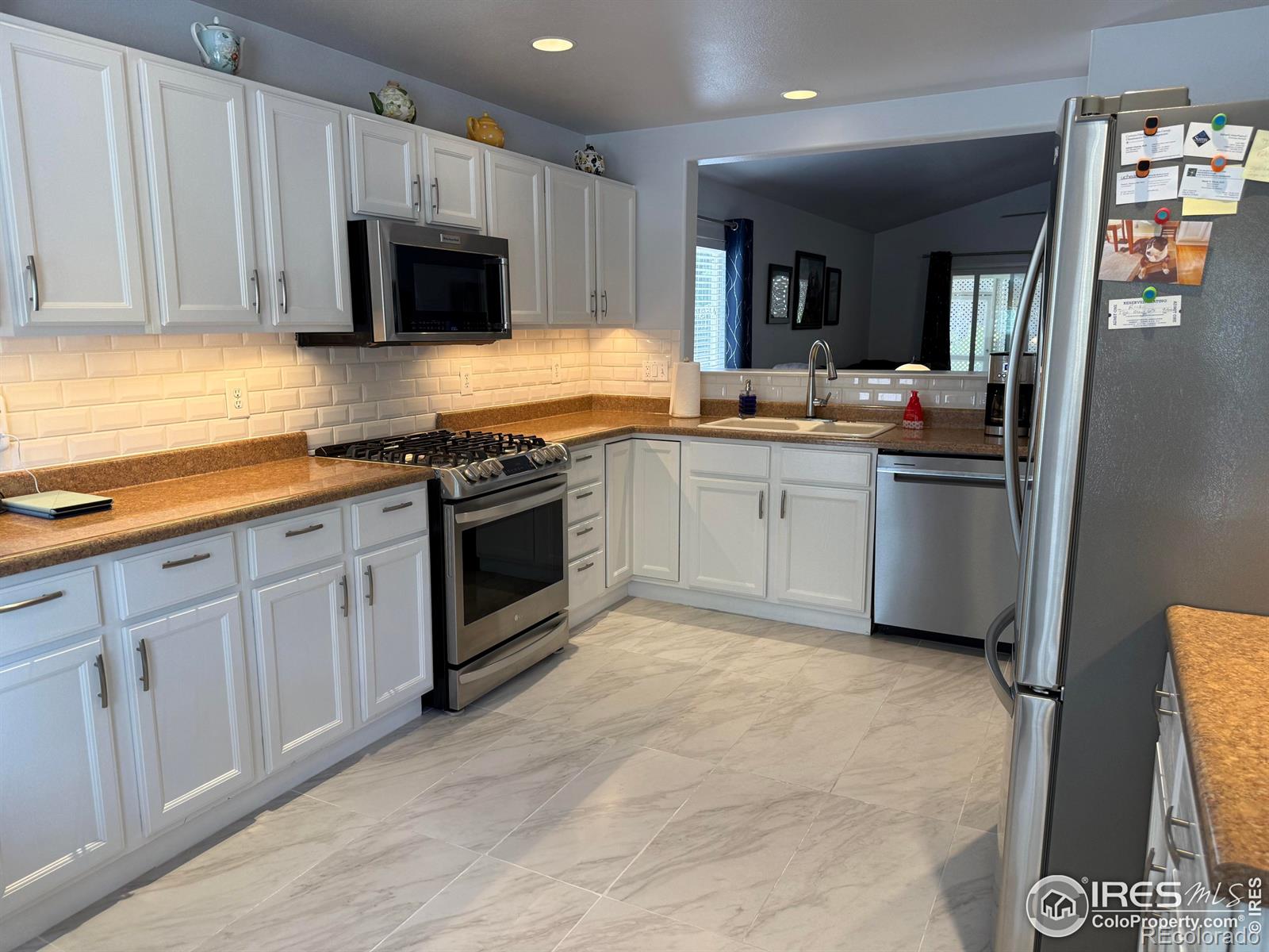 MLS Image #6 for 3542  larkspur drive,longmont, Colorado