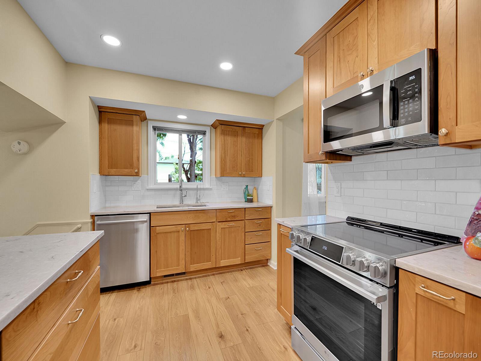 MLS Image #11 for 7168 s lafayette way,centennial, Colorado