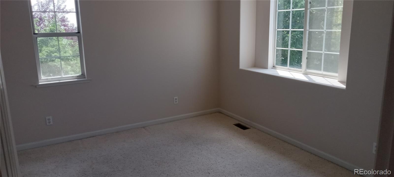 MLS Image #17 for 10215 w center avenue,lakewood, Colorado