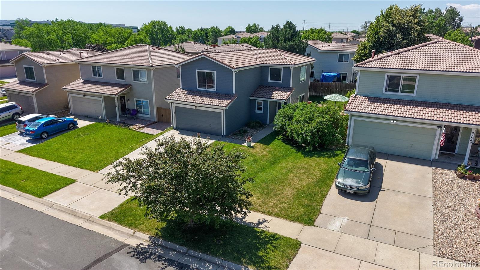 MLS Image #26 for 21570 e 40th place,denver, Colorado
