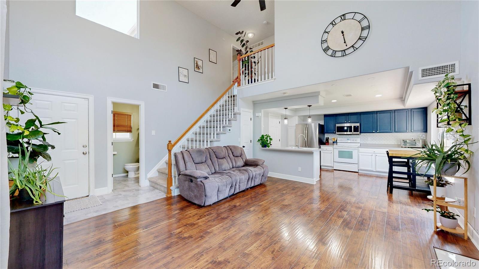 MLS Image #4 for 21570 e 40th place,denver, Colorado