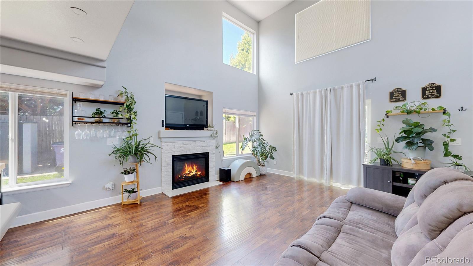 MLS Image #5 for 21570 e 40th place,denver, Colorado