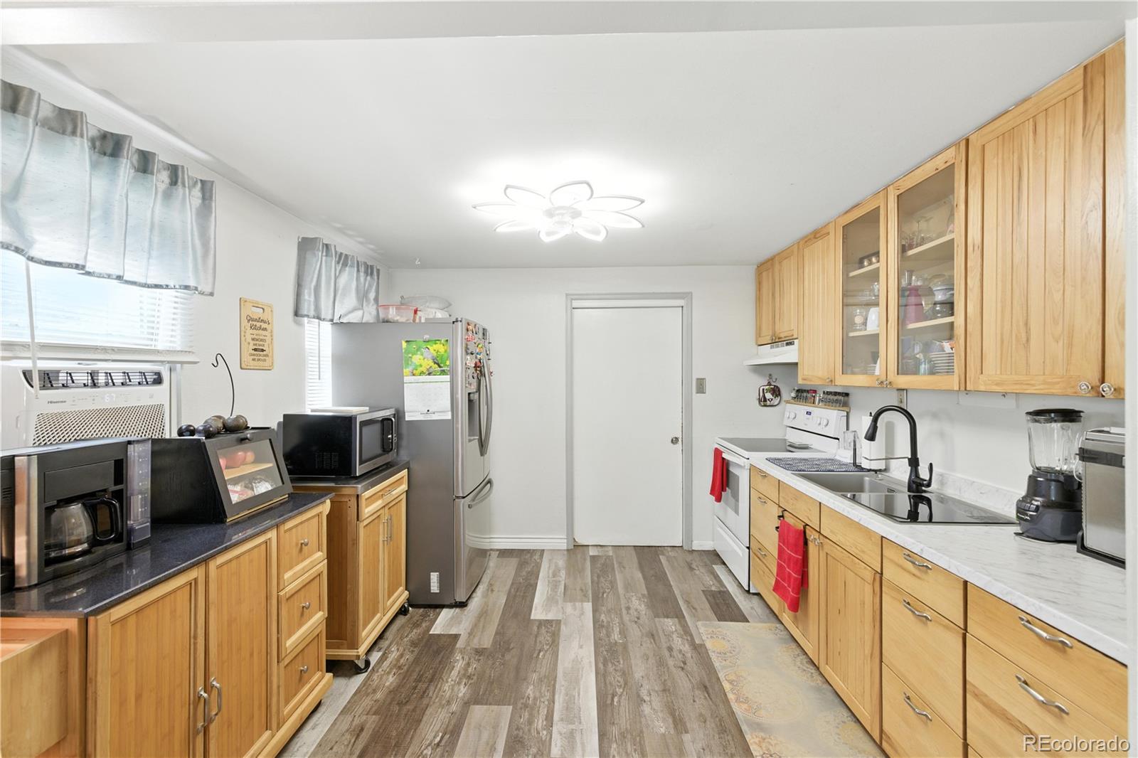 MLS Image #12 for 6890 w 55th place,arvada, Colorado