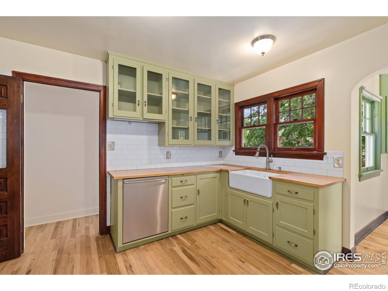 MLS Image #6 for 1220  9th avenue,longmont, Colorado