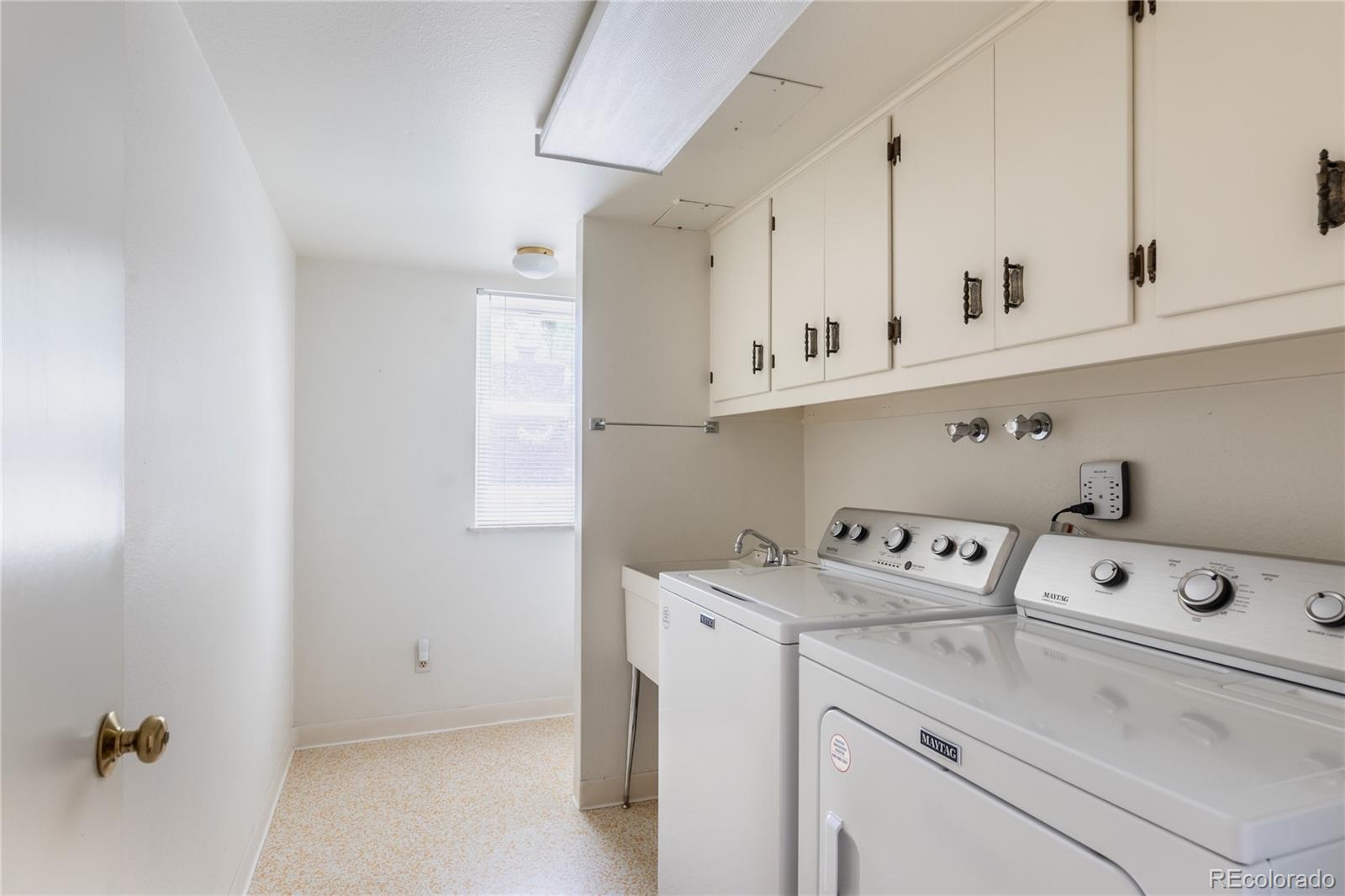 MLS Image #17 for 5429 w hinsdale avenue,littleton, Colorado