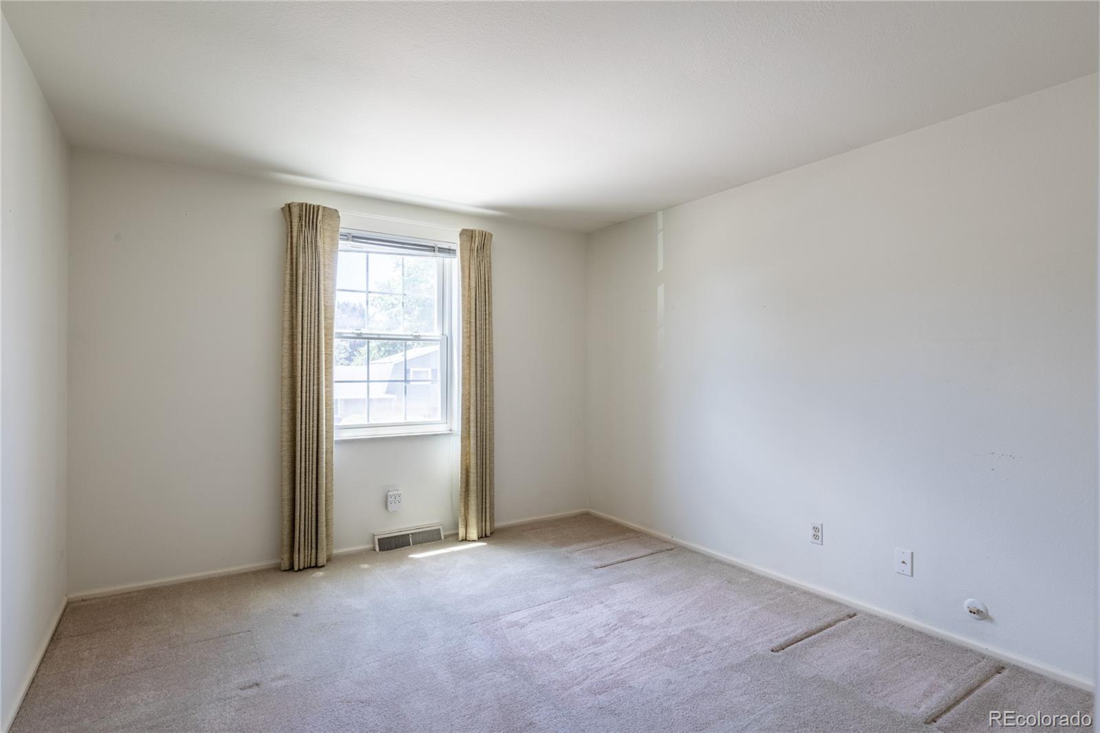 MLS Image #21 for 5429 w hinsdale avenue,littleton, Colorado