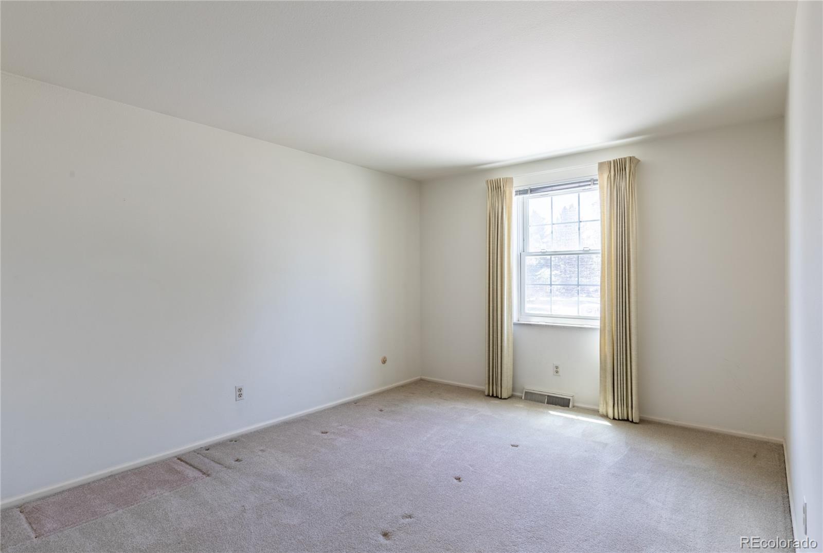 MLS Image #23 for 5429 w hinsdale avenue,littleton, Colorado