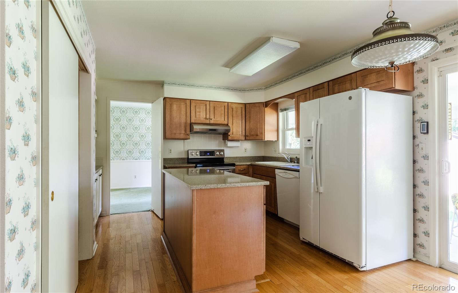 MLS Image #4 for 5429 w hinsdale avenue,littleton, Colorado
