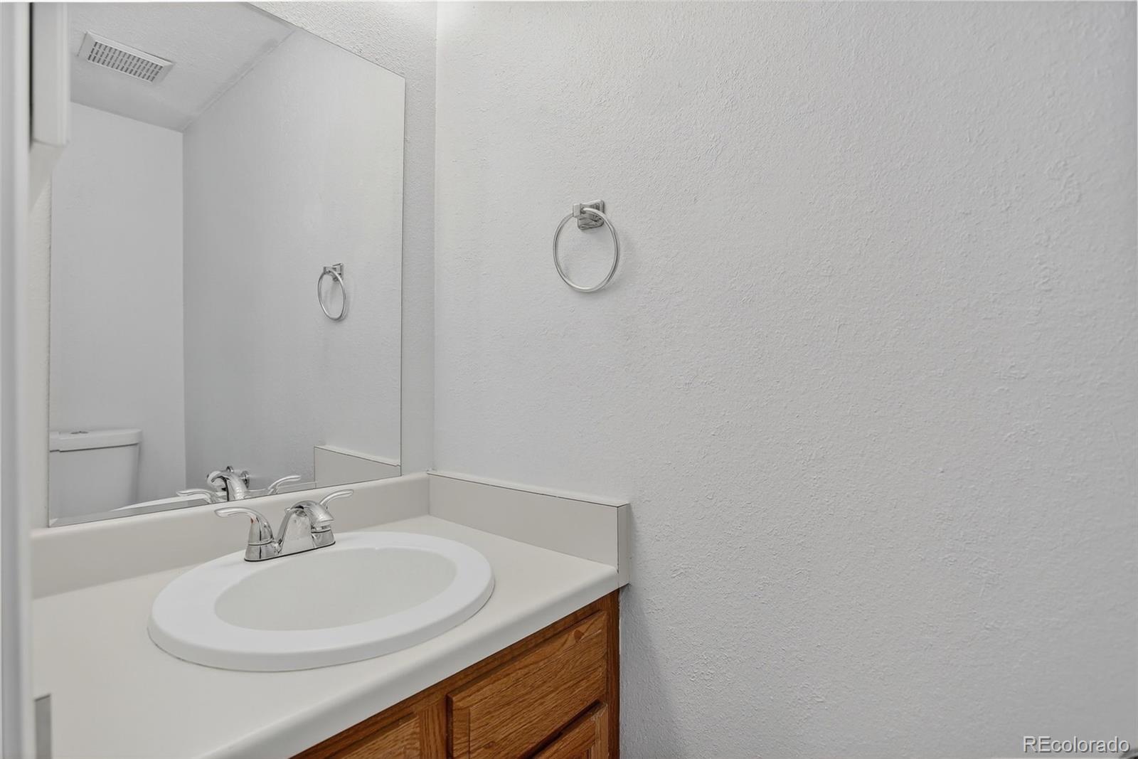 MLS Image #11 for 7474 e arkansas avenue,denver, Colorado