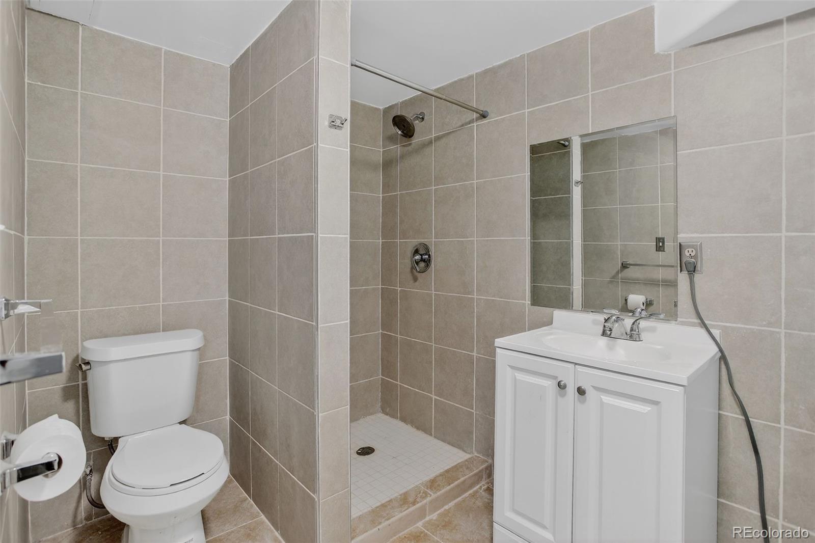 MLS Image #24 for 7474 e arkansas avenue,denver, Colorado