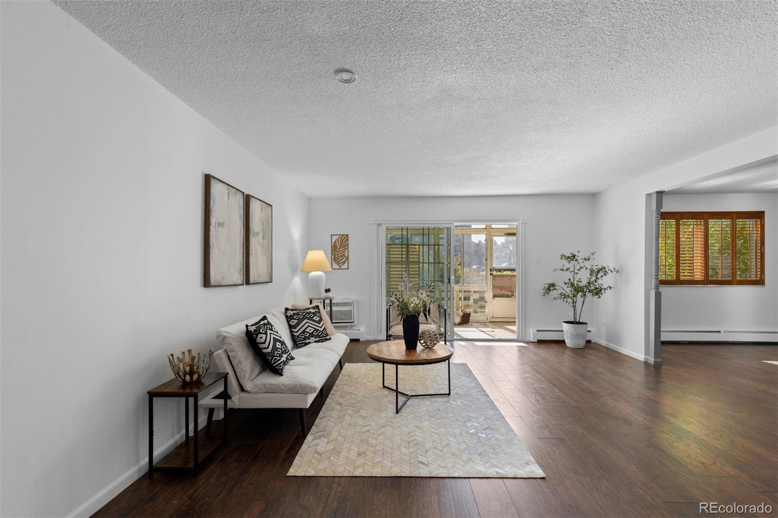 MLS Image #15 for 610 s clinton street,denver, Colorado