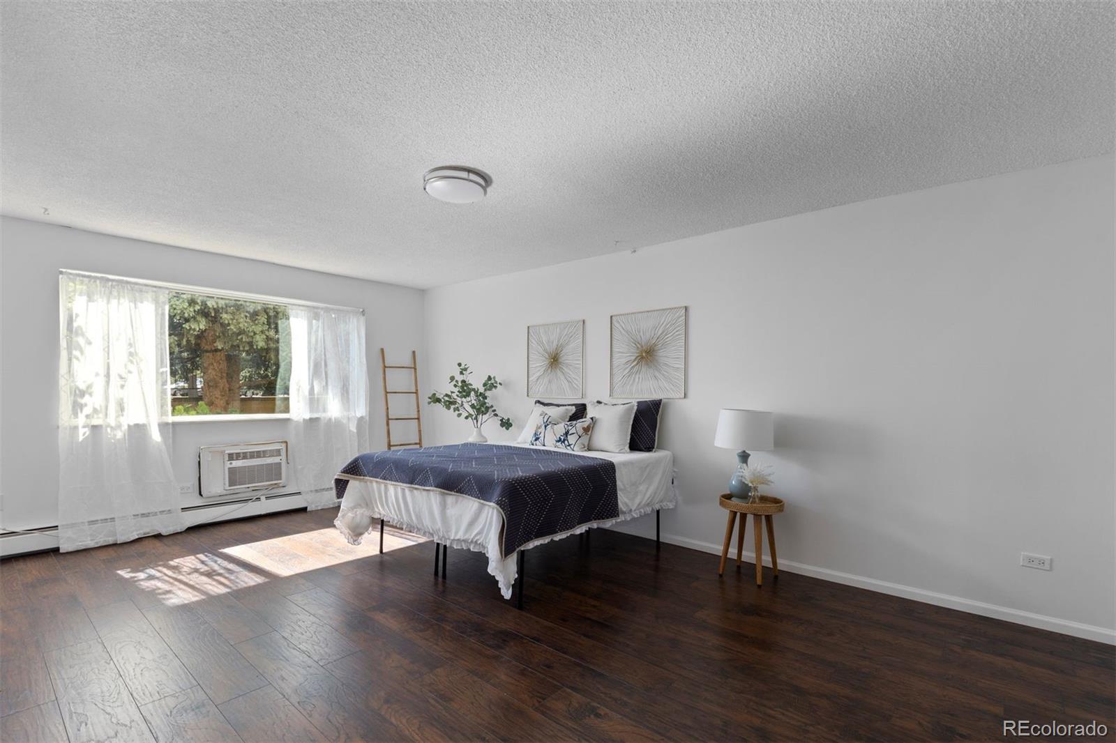 MLS Image #19 for 610 s clinton street,denver, Colorado