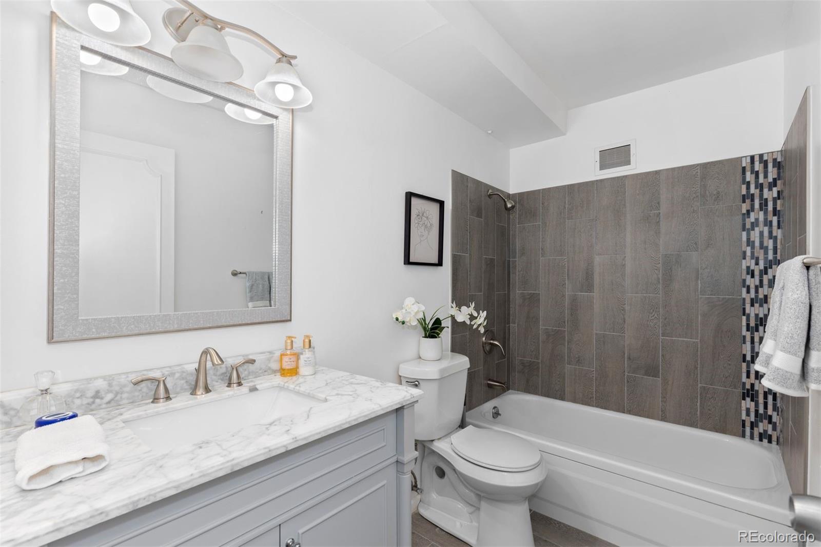 MLS Image #24 for 610 s clinton street,denver, Colorado