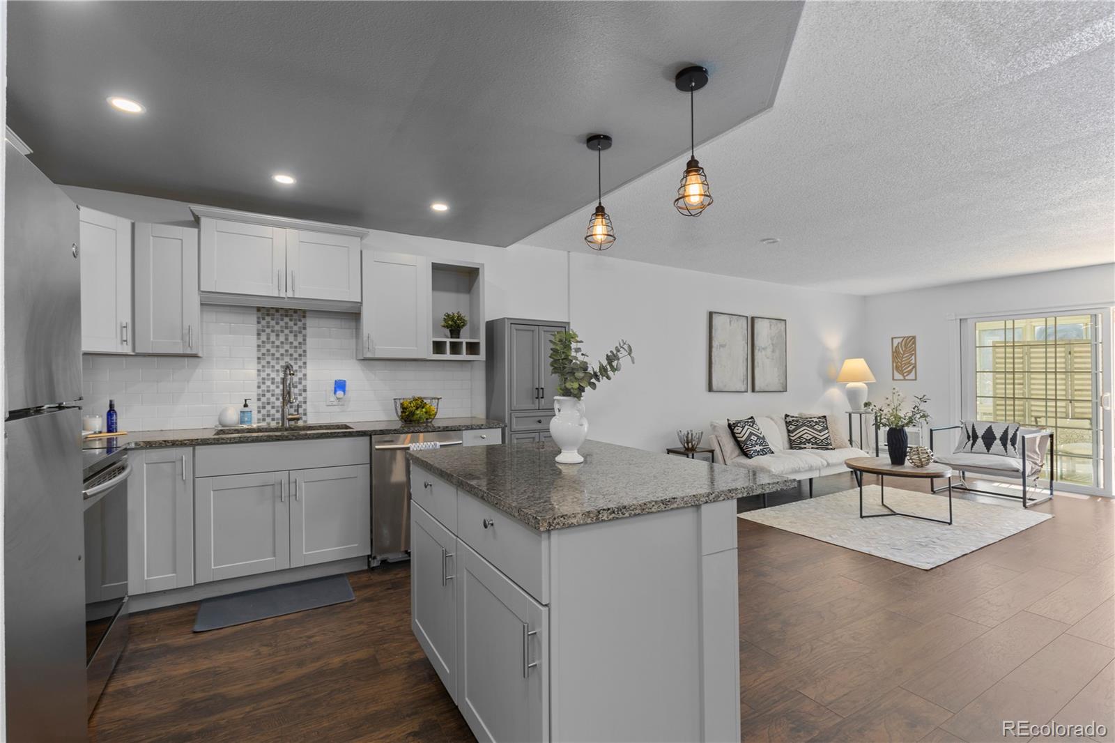 MLS Image #36 for 610 s clinton street,denver, Colorado