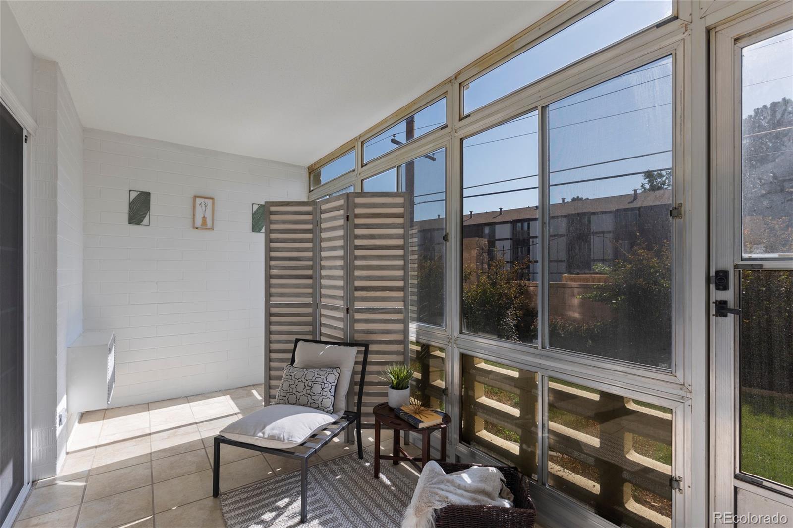 MLS Image #38 for 610 s clinton street,denver, Colorado
