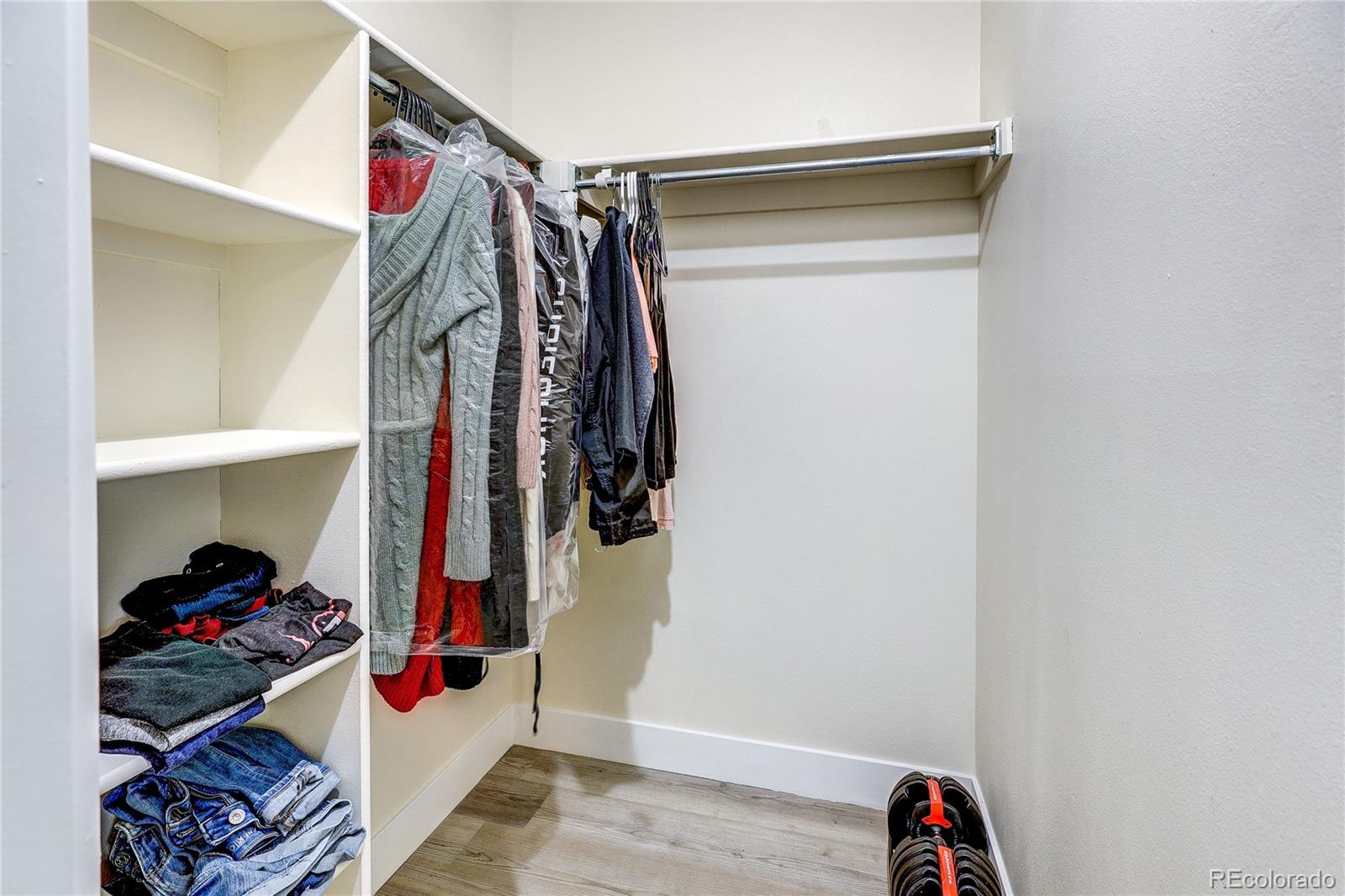 MLS Image #12 for 919 s dawson way,aurora, Colorado