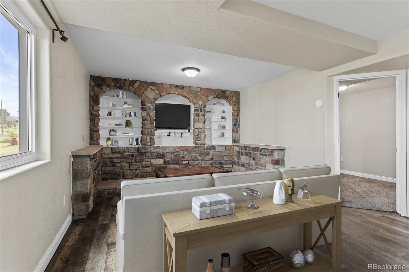MLS Image #12 for 8979  lariat loop,elizabeth, Colorado
