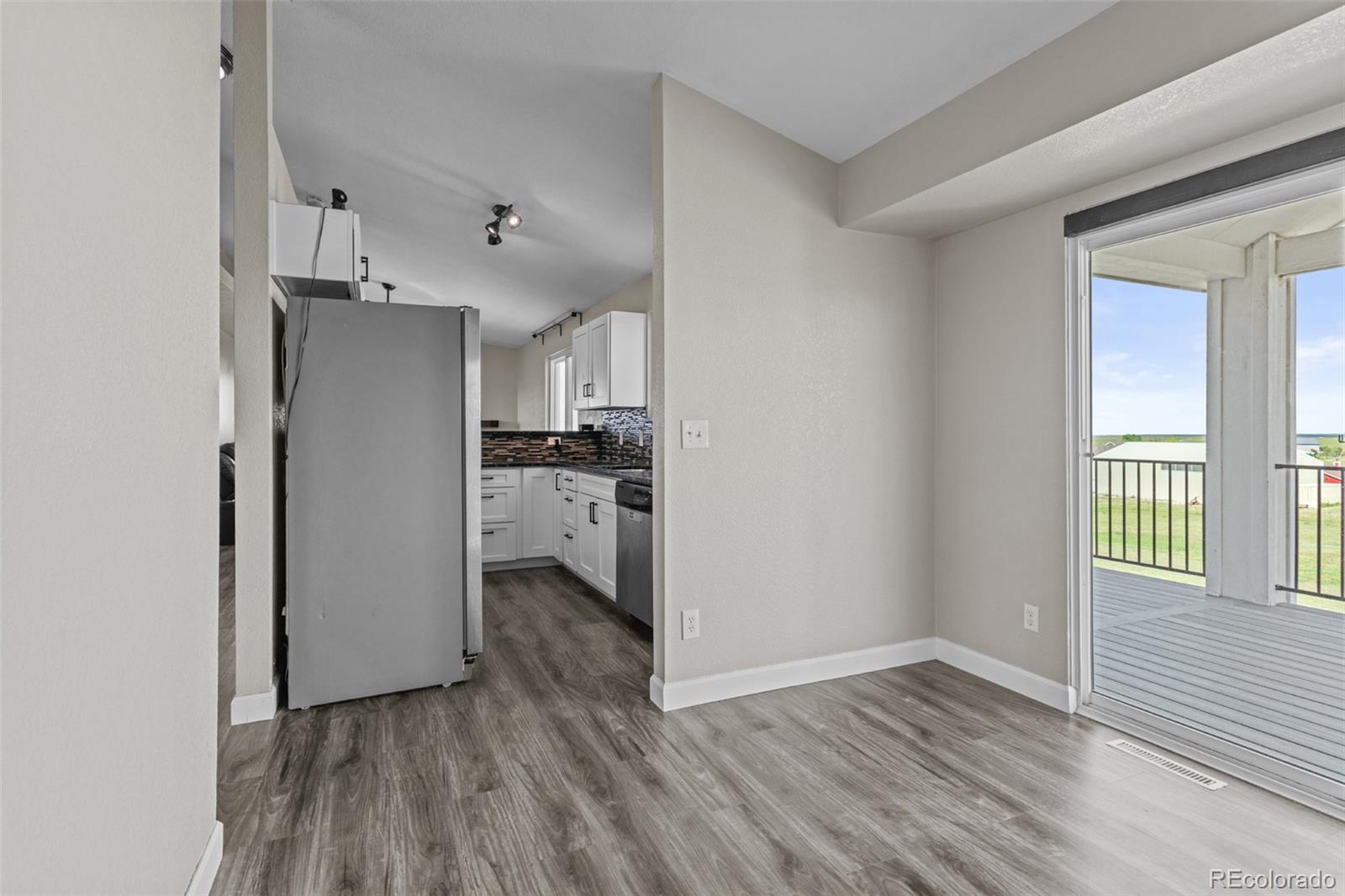 MLS Image #4 for 8979  lariat loop,elizabeth, Colorado