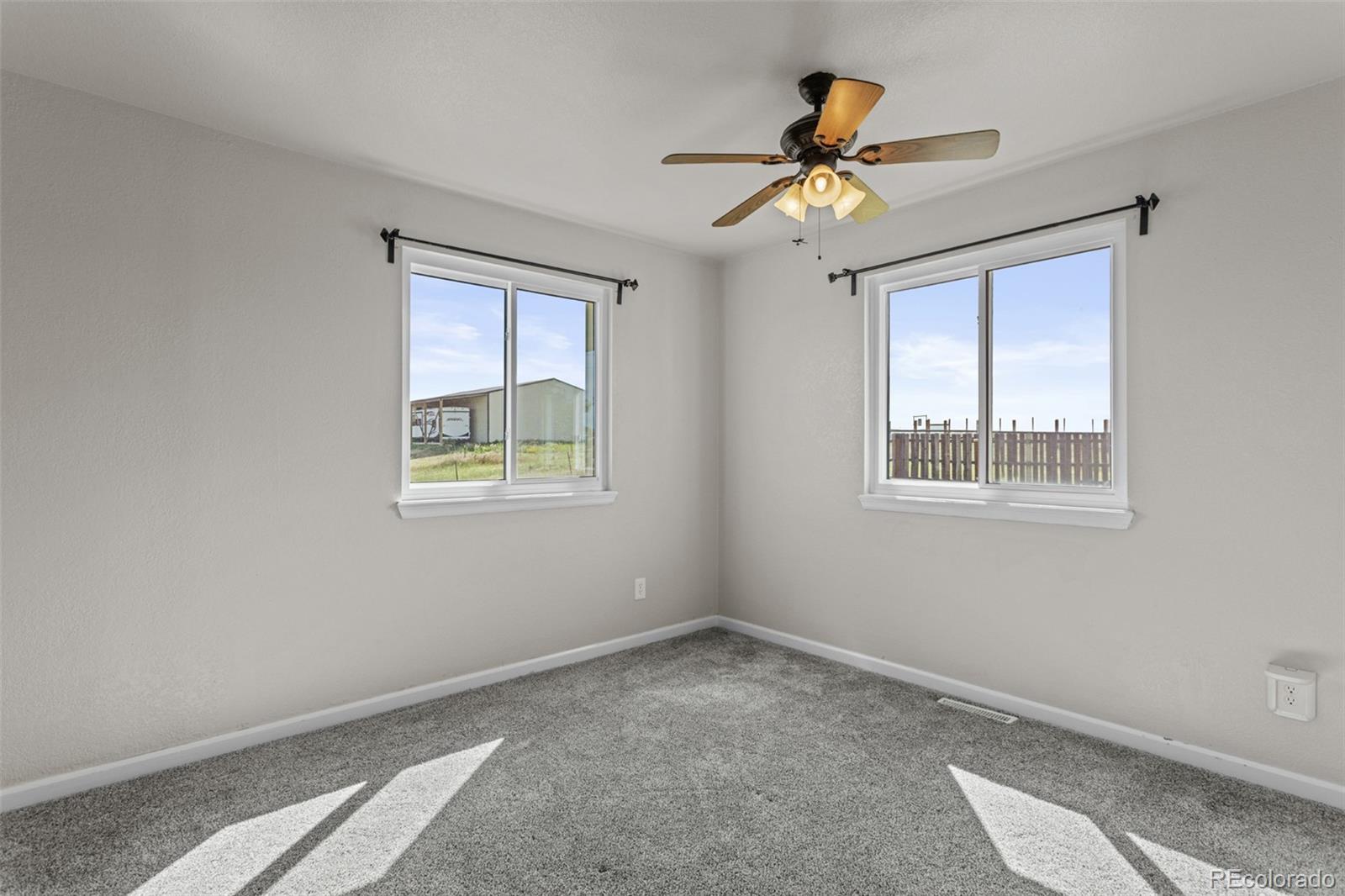 MLS Image #7 for 8979  lariat loop,elizabeth, Colorado