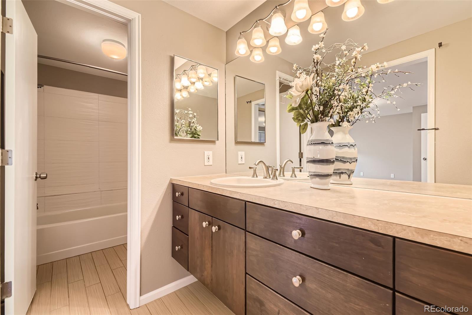 MLS Image #13 for 7178 e bentley circle,centennial, Colorado