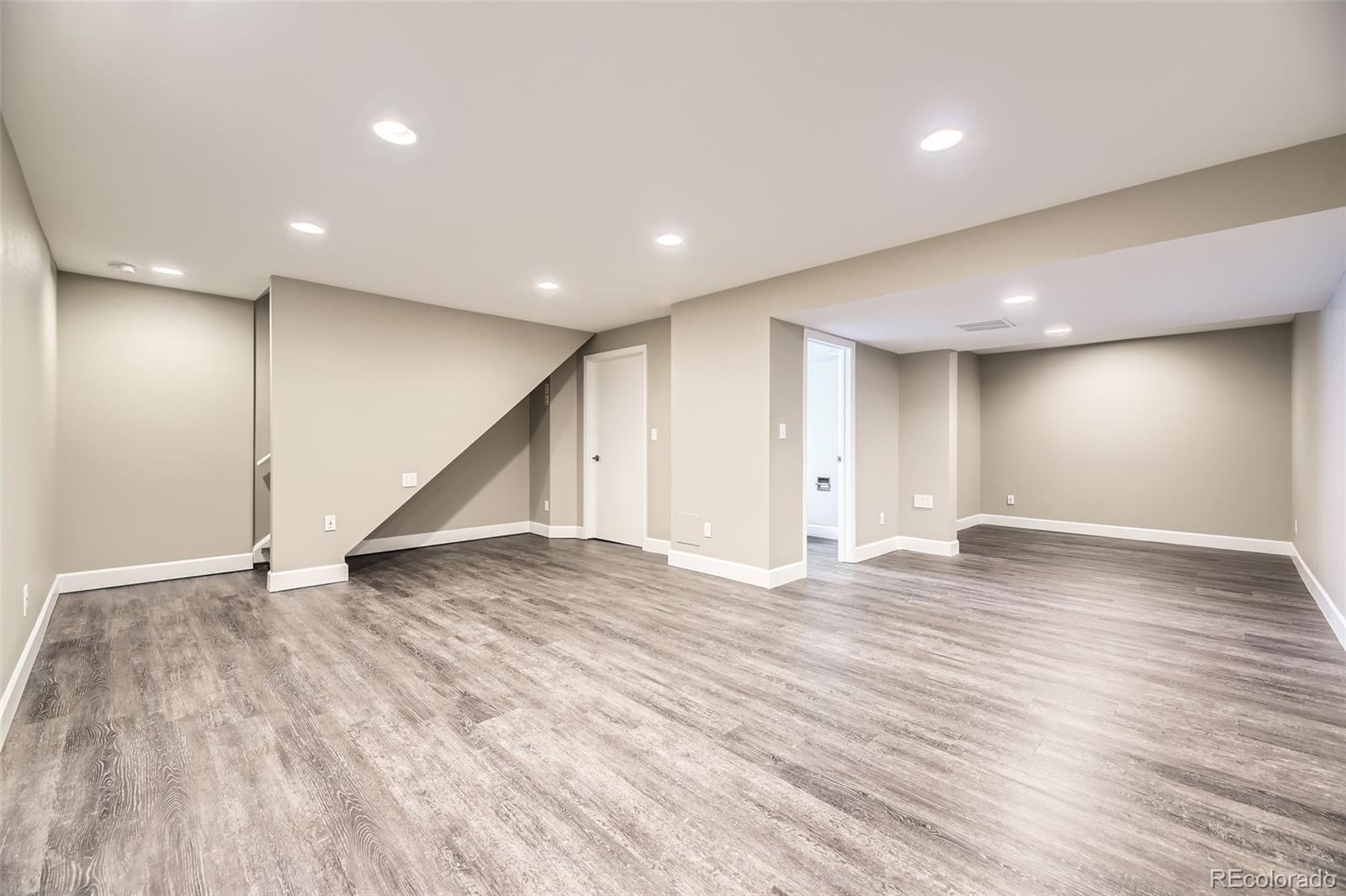 MLS Image #14 for 7178 e bentley circle,centennial, Colorado
