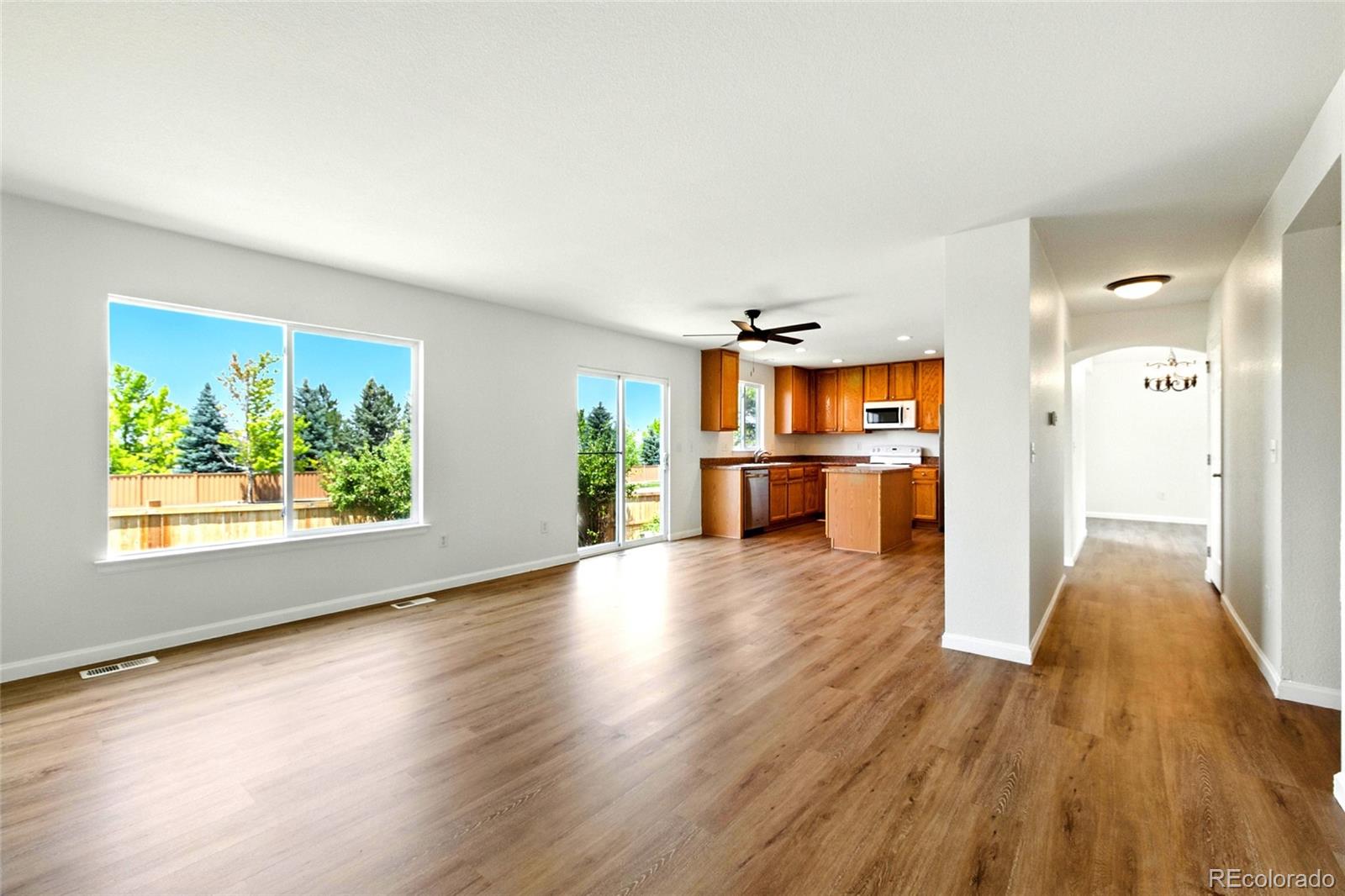 MLS Image #9 for 5613 s sicily circle,aurora, Colorado