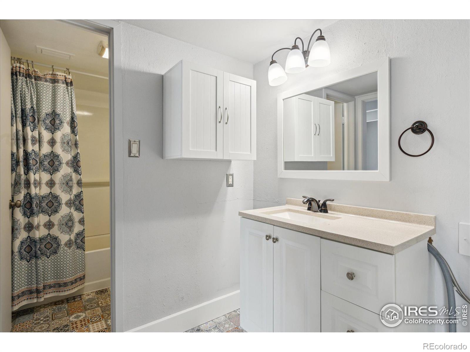 MLS Image #12 for 9995 e harvard avenue,denver, Colorado