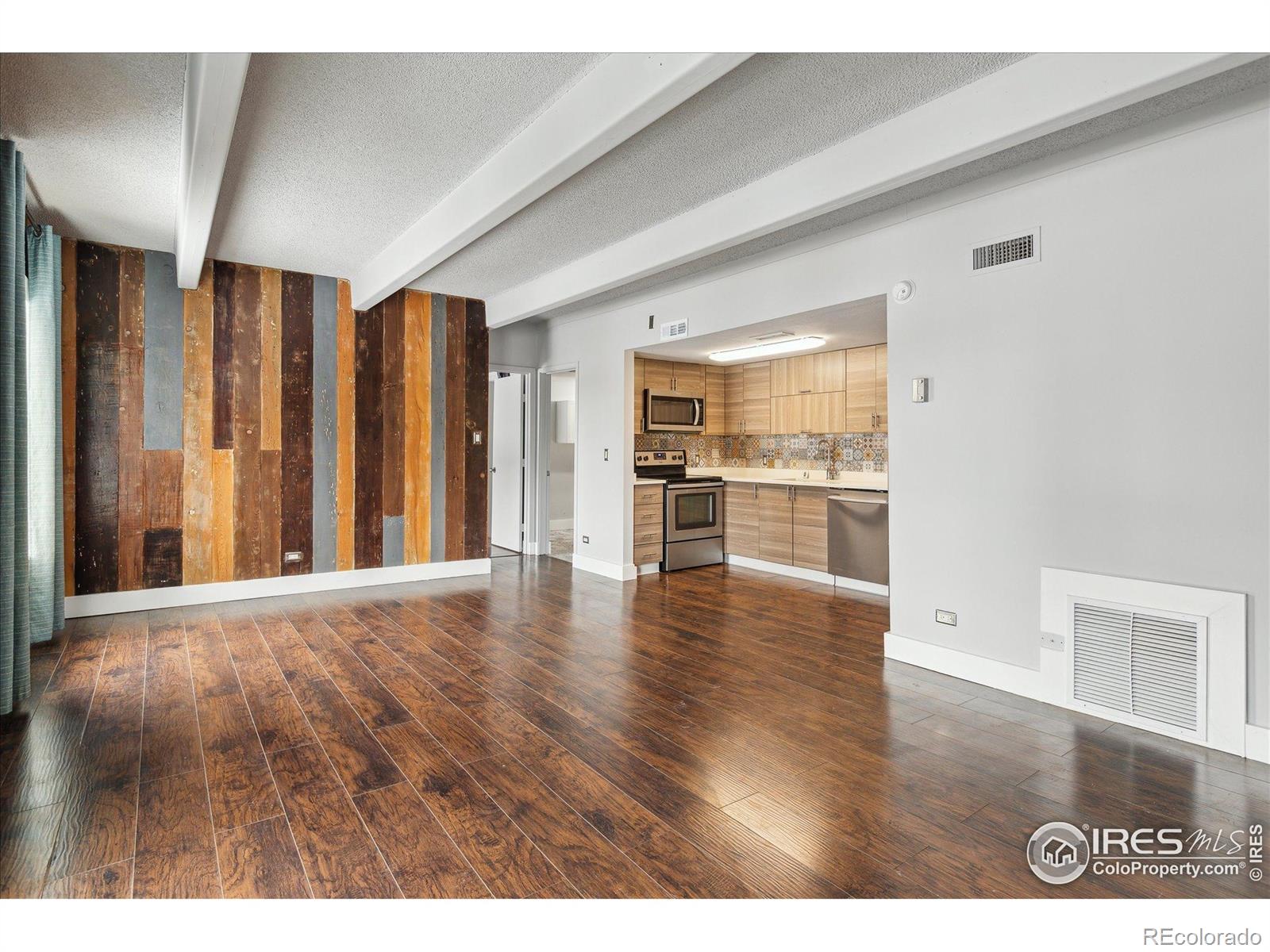 MLS Image #5 for 9995 e harvard avenue,denver, Colorado