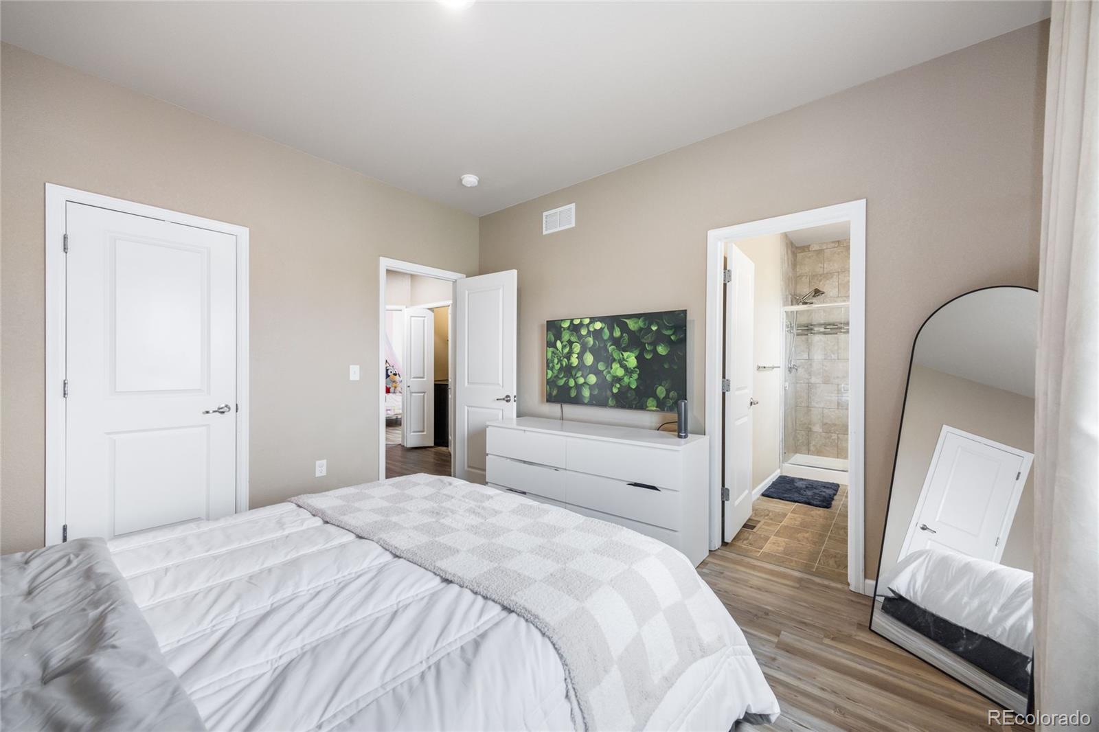 MLS Image #15 for 710  village drive,milliken, Colorado