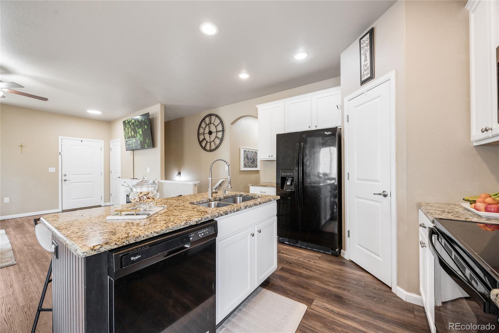 MLS Image #8 for 710  village drive,milliken, Colorado