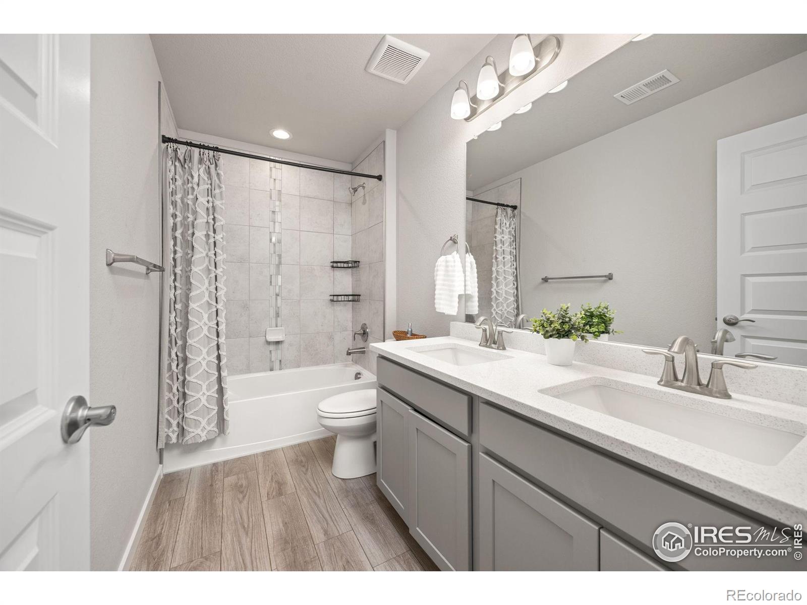 MLS Image #22 for 4547  scenic lane,johnstown, Colorado