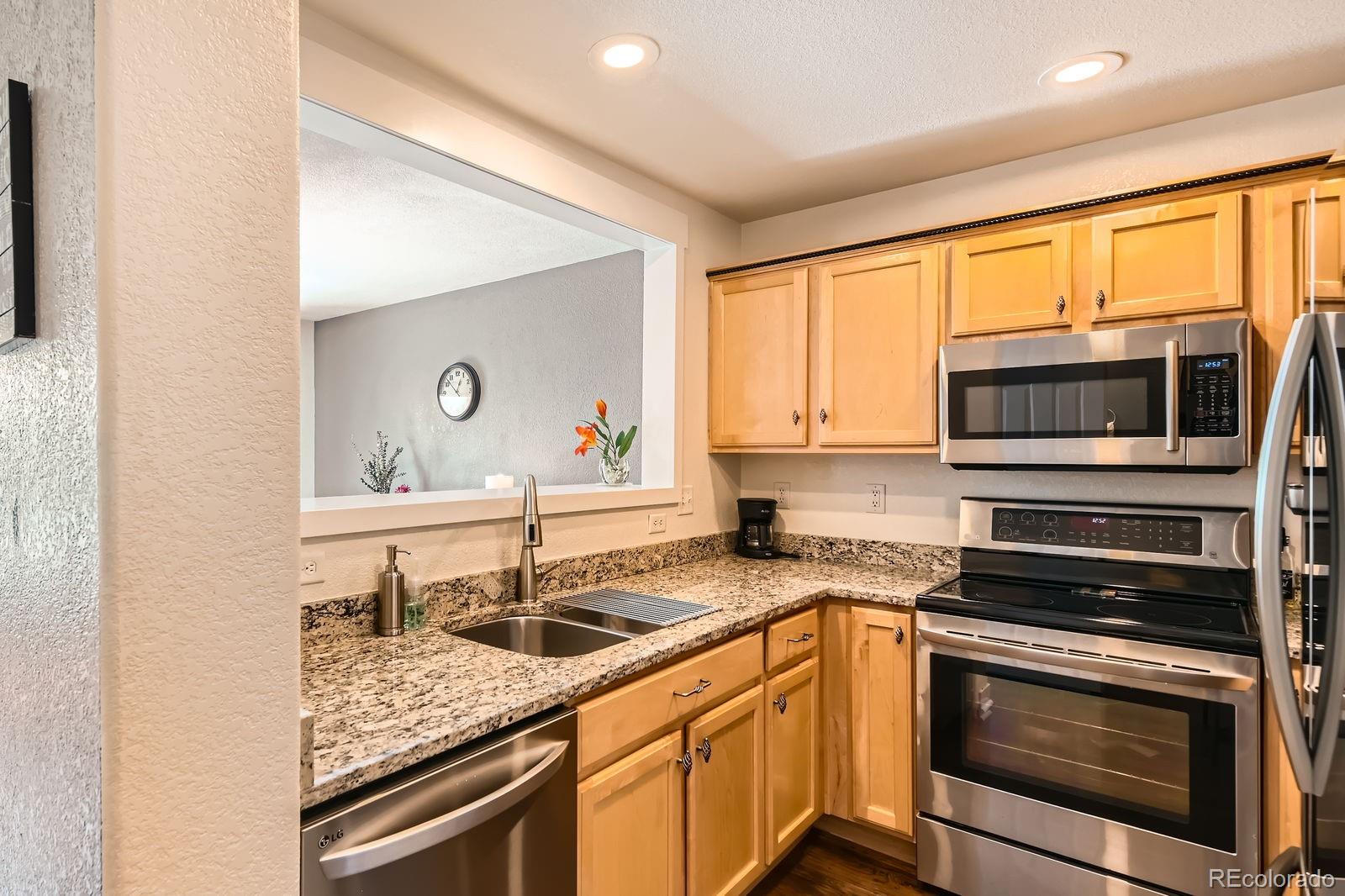 MLS Image #9 for 812  dove avenue,brighton, Colorado